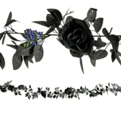 Blomgirlang med Rosor & Bär (175 cm)