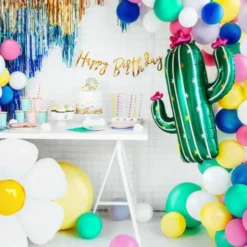 Girlang Happy Birthday Guld