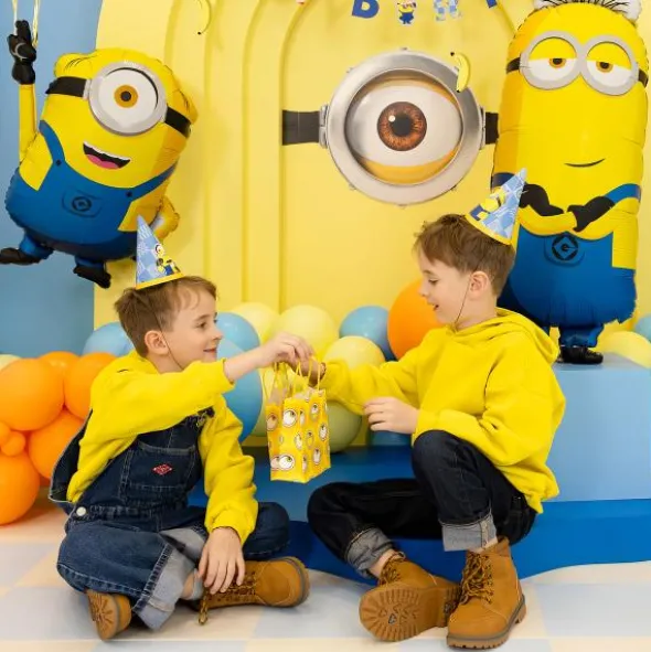 Minions Presentpåsar 12 x 6 x 16 cm 6-pack