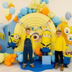Minions Tim Folieballong 40 x 100 cm